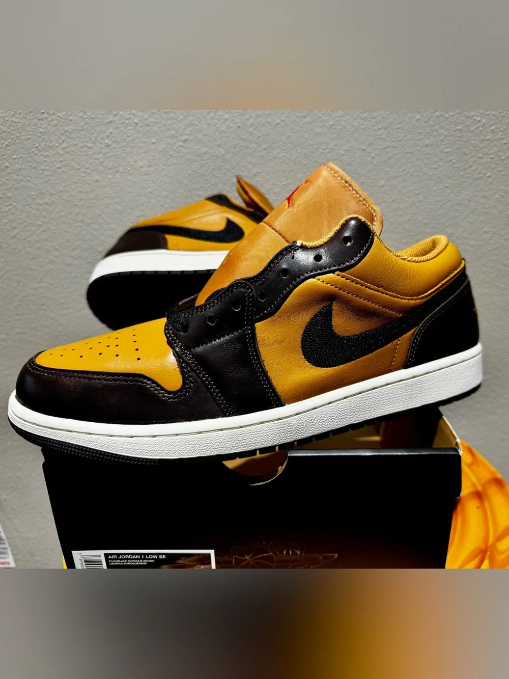 Jordan 1 Low SE Size 12